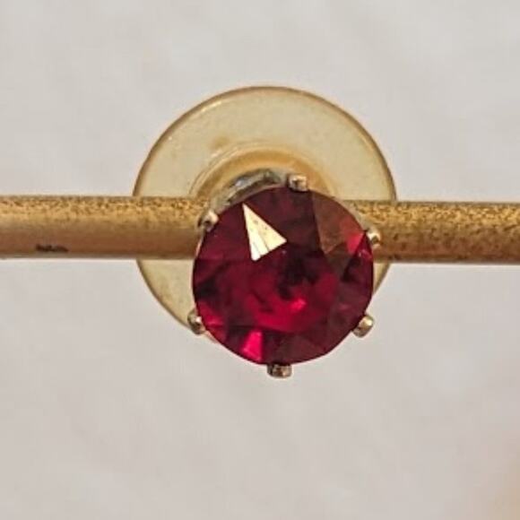 Red Crystal Stud Post Earrings in Silver Tone Setting - Picture 2 of 7